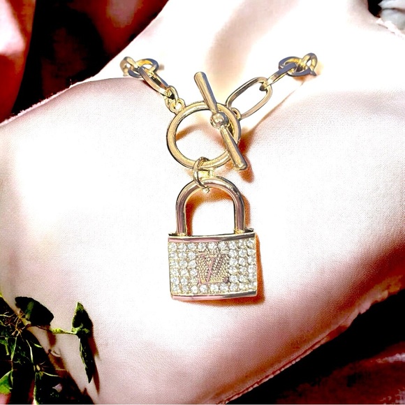 Louis Vuitton Gold Necklace with Padlock Pendant